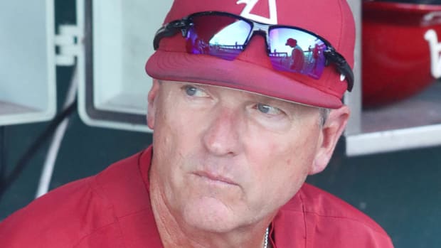 Dave Van Horn-Ole Miss CWS 4